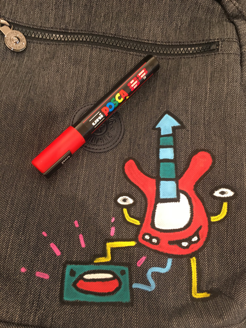 Kipling Bags Mister Phil Illustration